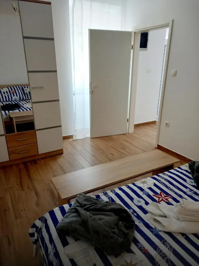 Sii Relax Apartment Pula 0*,